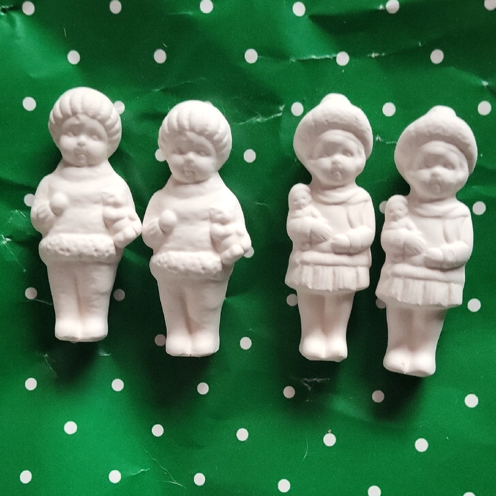 4 Frozen CharlottesWhite Porcelain Doll Figurines Set